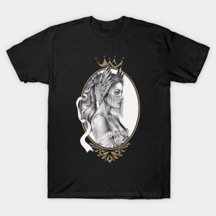 The Angel's Embrace | Vintage Angel Portrait | The Lovers Tarot Card T-Shirt